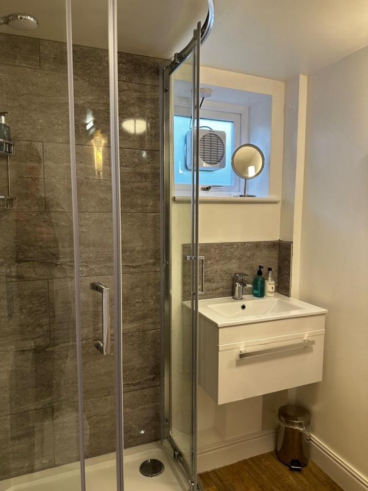 Villa Bath Boating Station Zimmer foto